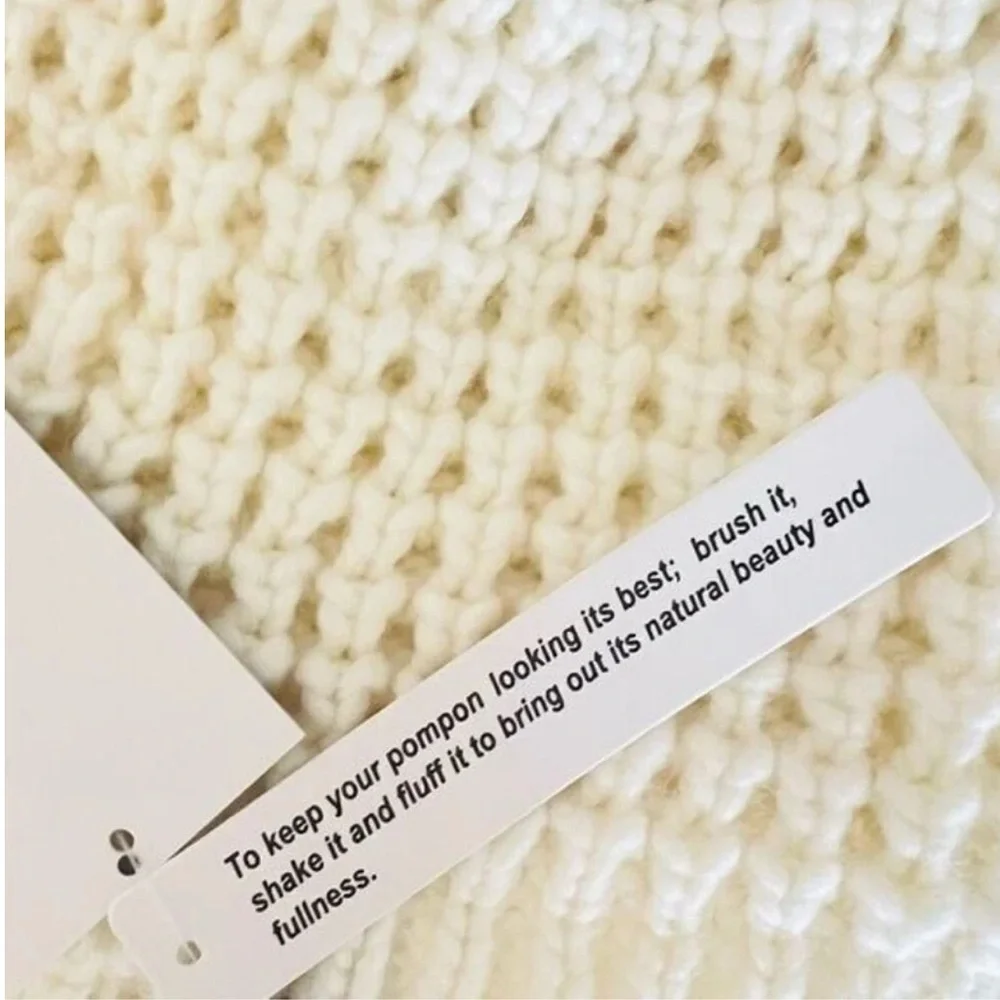 KYI KYI CANADA | Ivory Knit Beanie With Faux Fur Pom